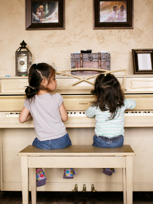 Girls at the piano-3